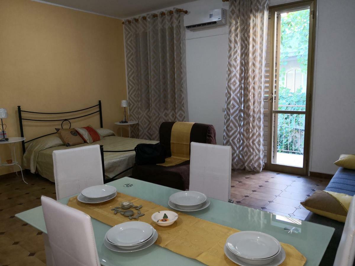 Monolocale Trappitello - Apartments 陶尔米纳 外观 照片