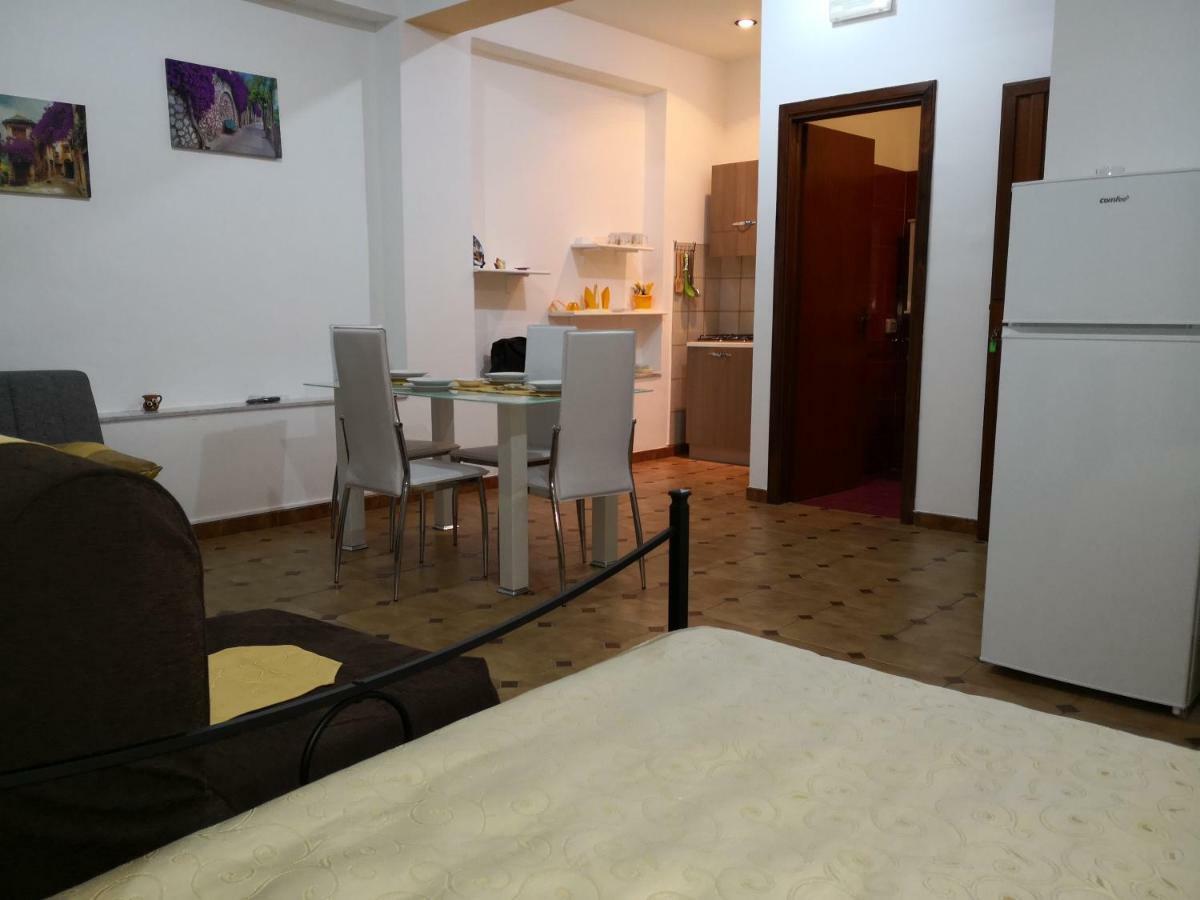 Monolocale Trappitello - Apartments 陶尔米纳 外观 照片